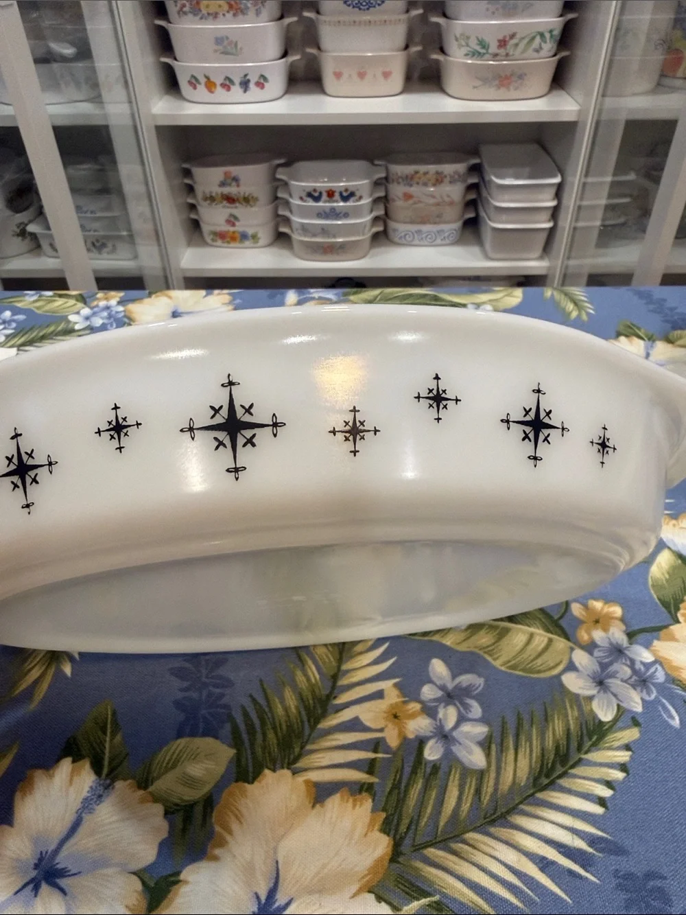 Pyrex White Divided Casserole Dish with Black Starburst Pattern Compass